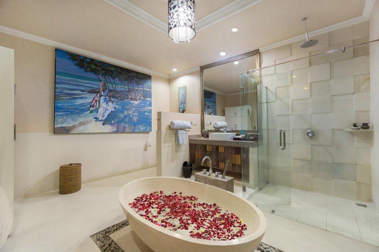 Kamuela Villas Seminyak Екстериор снимка