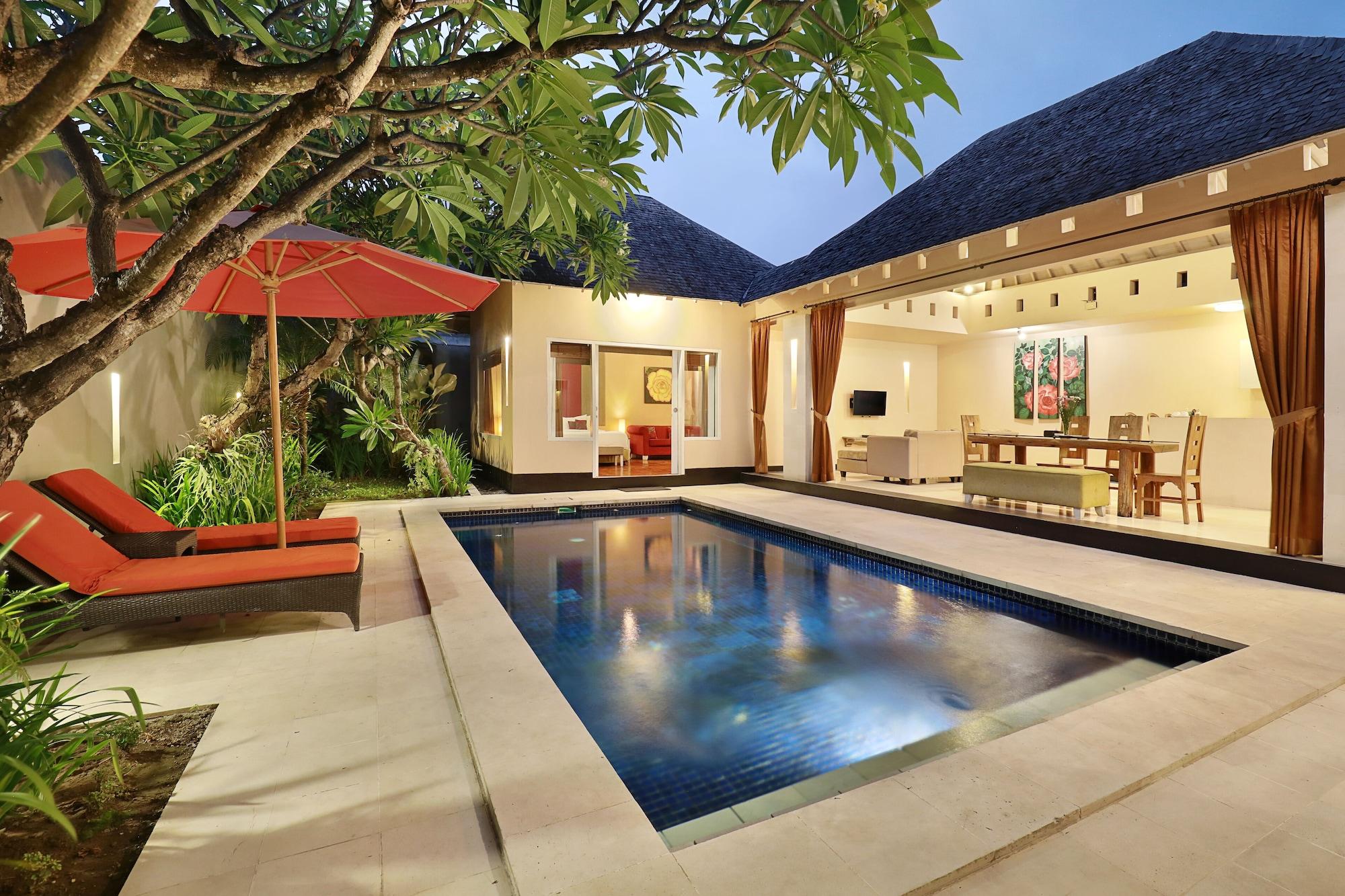 Kamuela Villas Seminyak Екстериор снимка