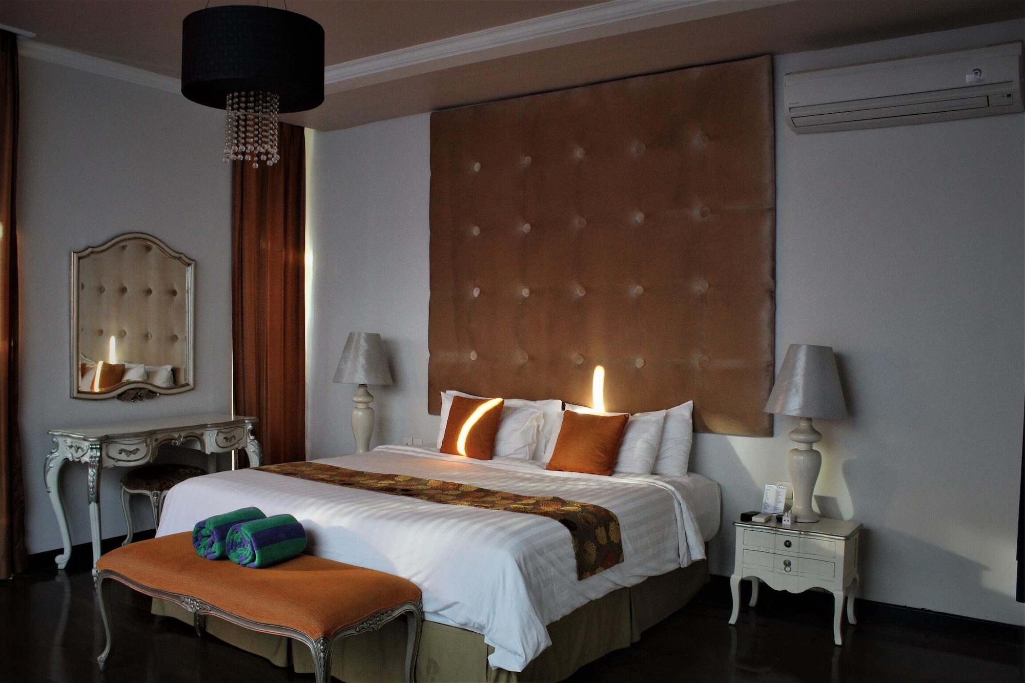 Kamuela Villas Seminyak Екстериор снимка